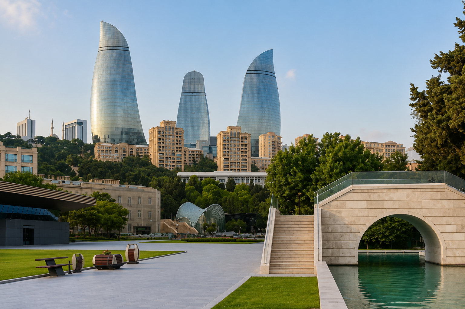 СБЕЖИМ В БАКУ: СТАРЫЙ ГОРОД И КАСПИЙСКОЕ МОРЕ