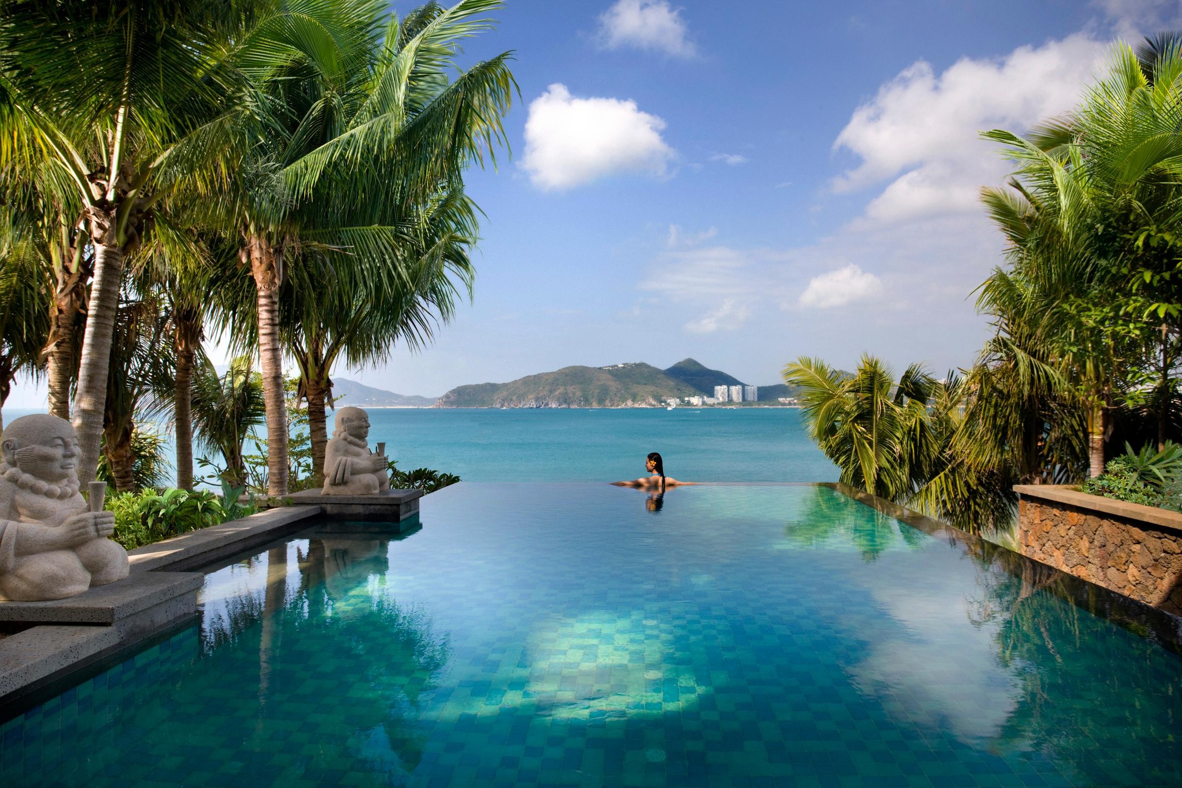 Coral Bay Deluxe Villa